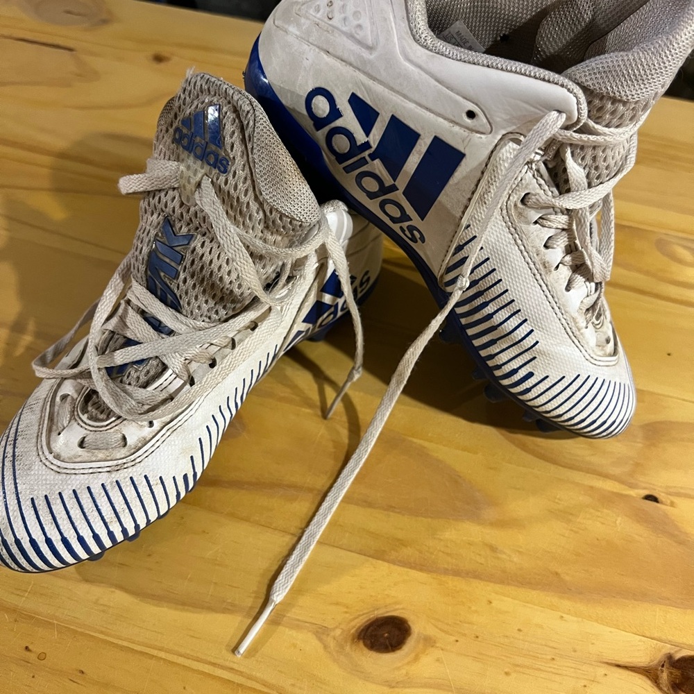 Football cleats - Picture 5 of 7